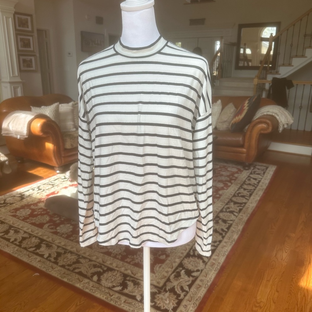 MadeWell black and white striped blouse long sleeve